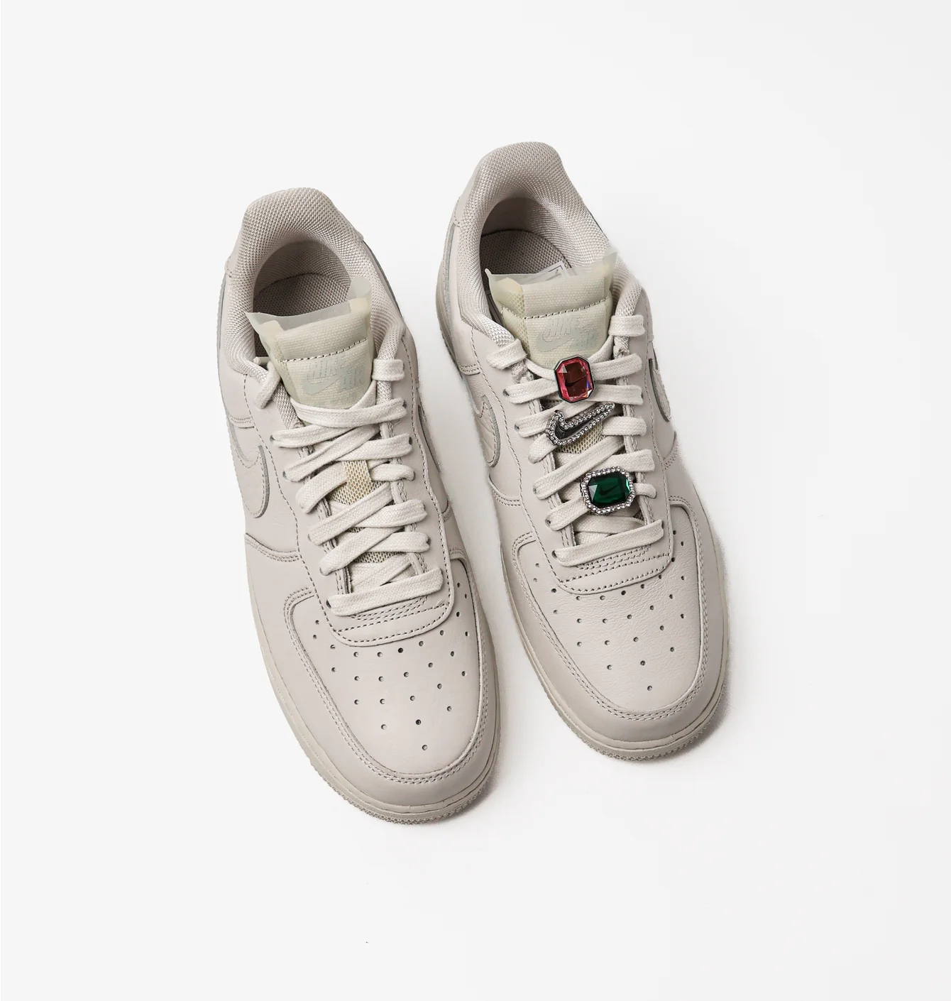 W NIKE AIR FORCE 1