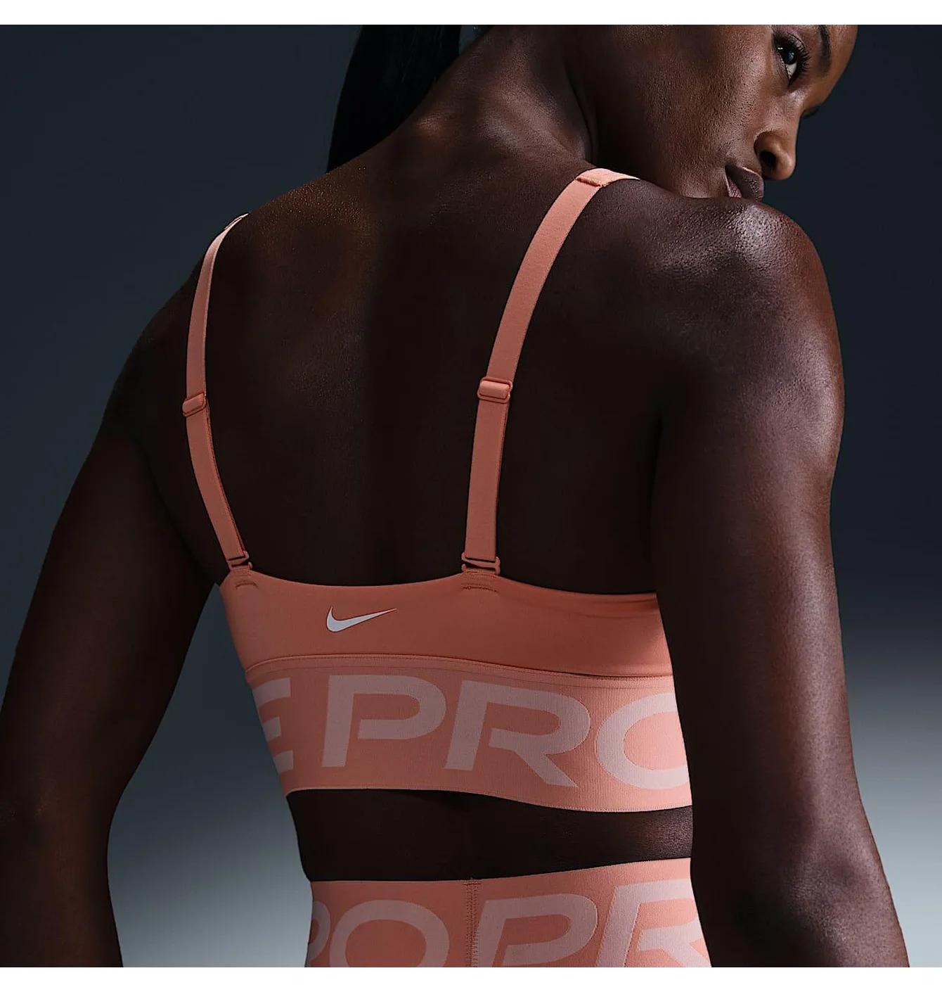 NIKE PRO