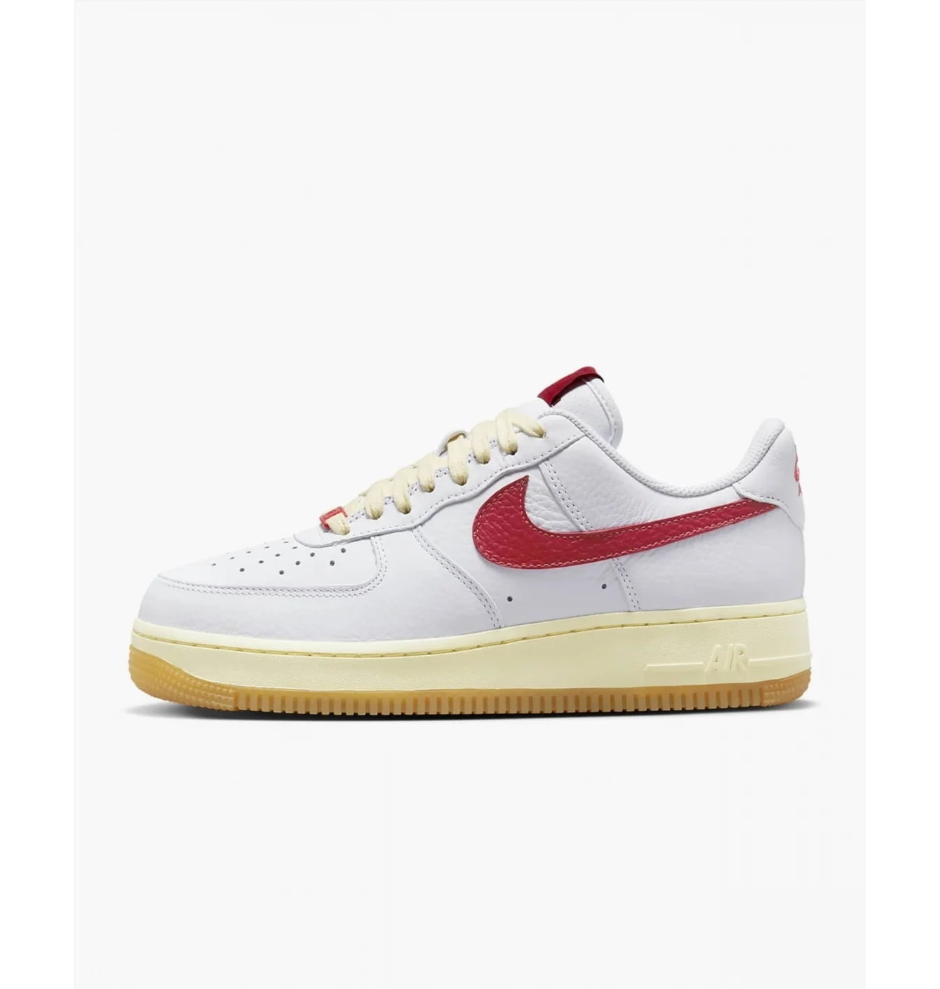 Nike WMNS AIR FORCE 1 07