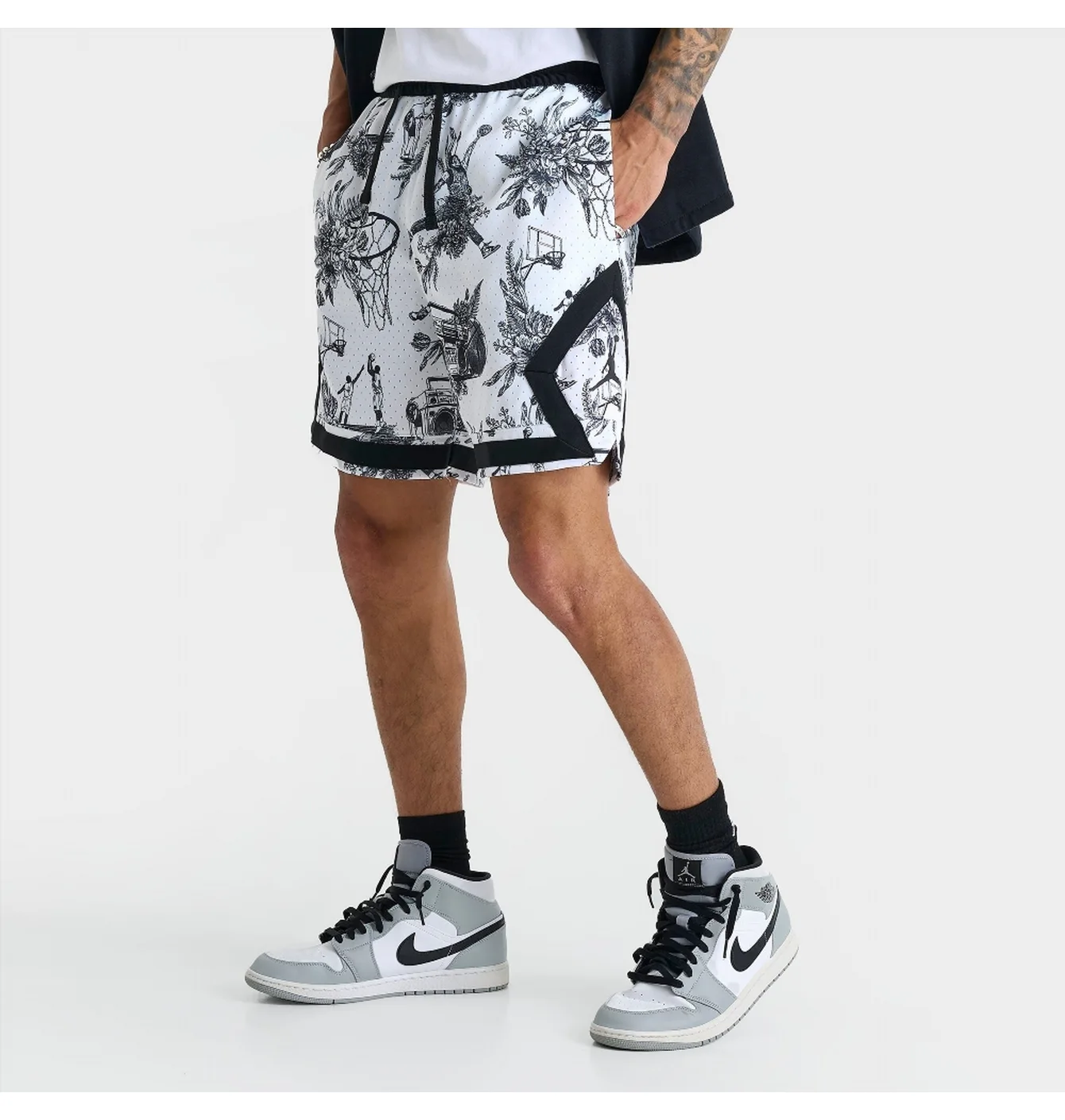 JORDAN DIAMOND SHORTS