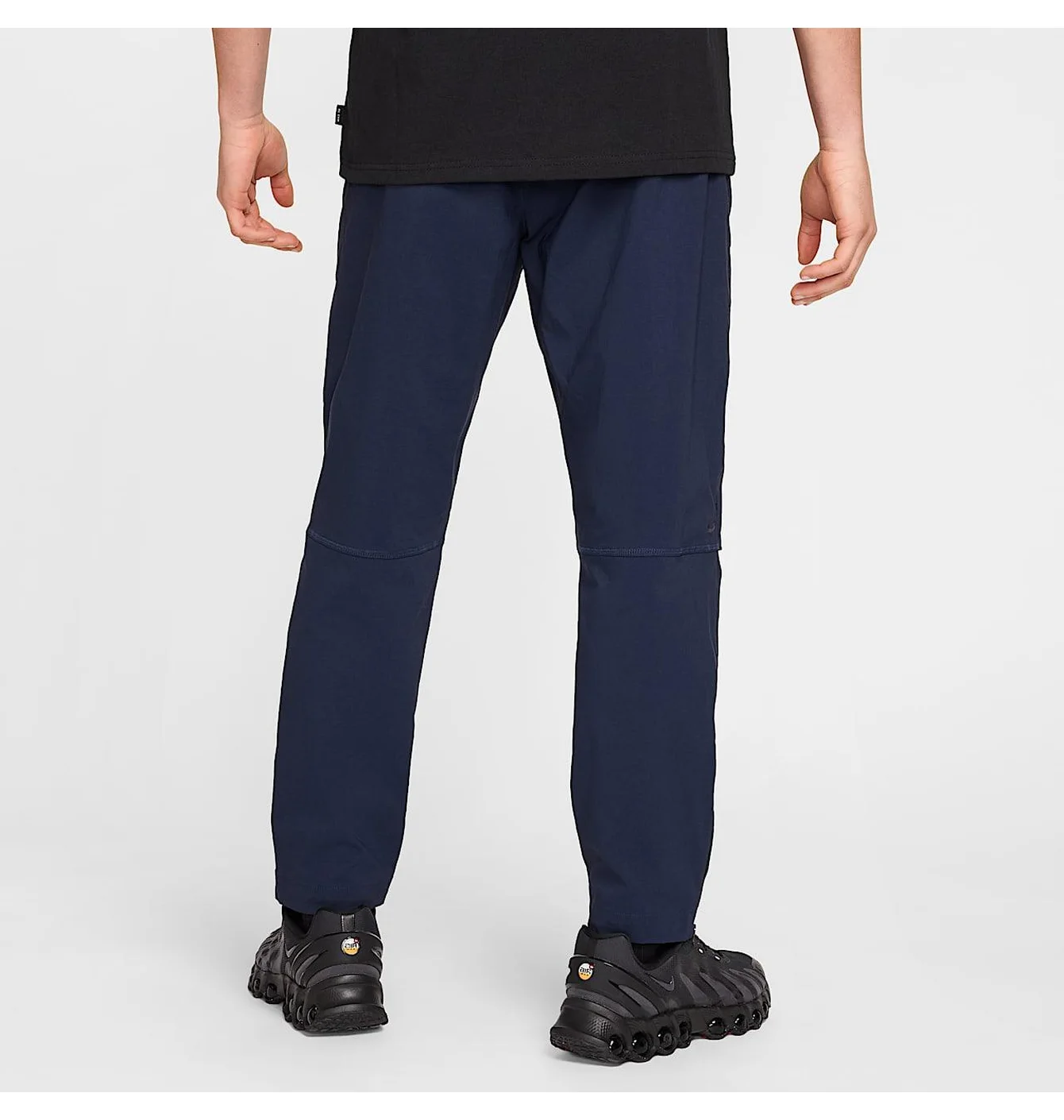 Штани чоловічі Nike Tech Woven Pants Blue HM8241-451